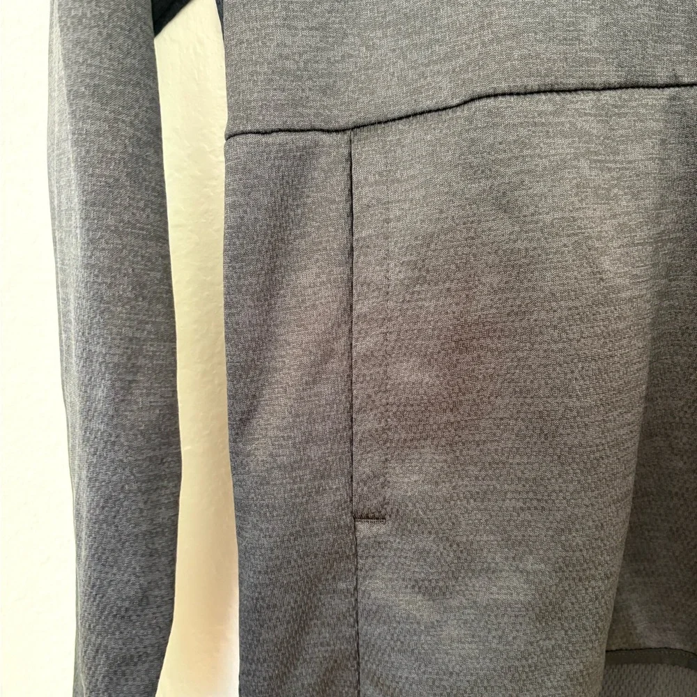 Adidas Team Issue‎ Badge of Honor Sport Hoodie Pullover Gray Mens Size Small